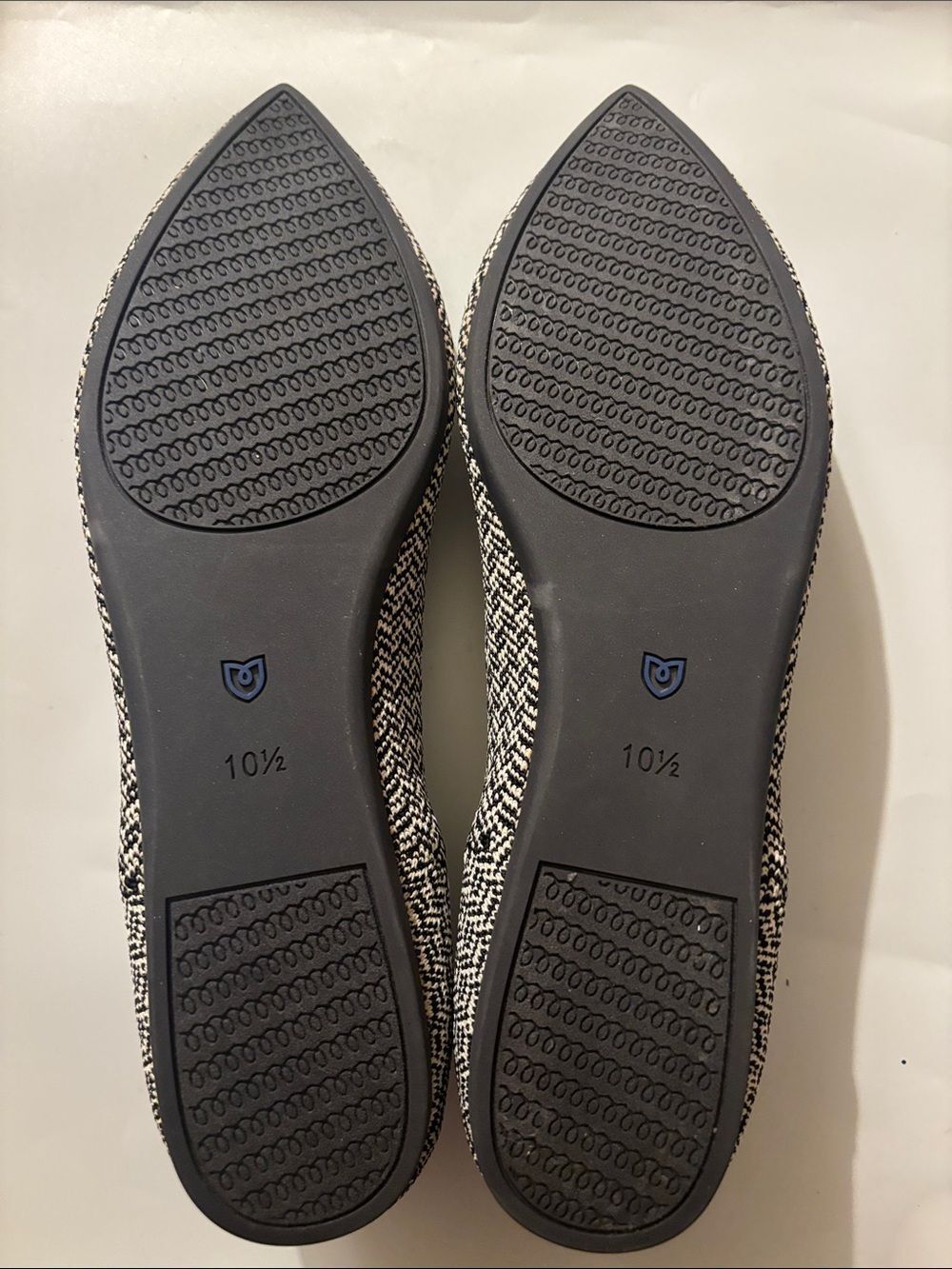 Rare ~Rothy's The Point Black and White Herringbone Flats Size 10.5 ~ Like New - Picture 7 of 7